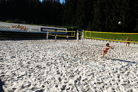 Volleyball am Campingplatz