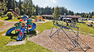 Großer Abenteuerspielplatz am Campingplatz Wilder Kaiser in Kössen