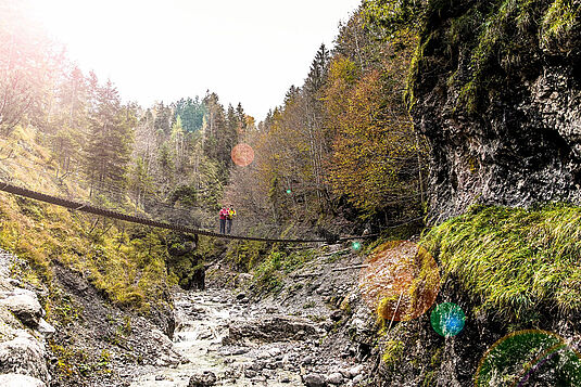 Die Grießbachklamm in der Region St. Johann in Tirol ist ein atemberaubender Naturschauplatz, © Sportalpen