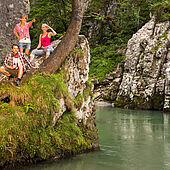 Wandern entlang der Trioler Ache